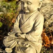 Bouddha : geste de la méditation ou de la concentration