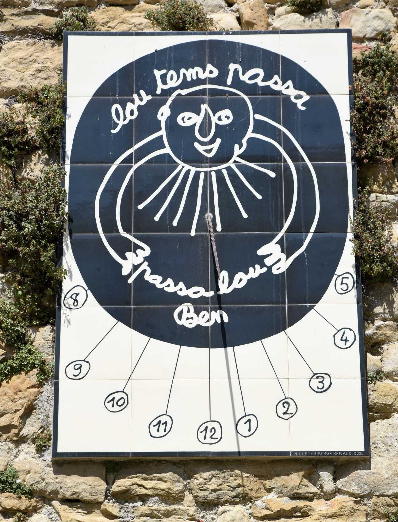 Lou tems passa, passa le ben. Le temps passe, passe  le bien