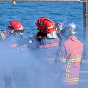 Dernières consignes  des sapeurs pompiers avant l intervention