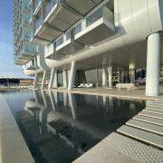 Un lieu de détente très agréable avec vue sur l'anse du Portier