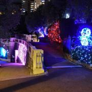 Le pingouin nous acceuille à l'entrée basse du parc