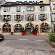 Dans la rue des Têtes, le musée Hansi artiste illustrateur alsacien