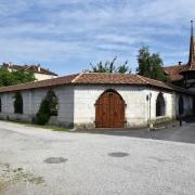 La maison alsacienne construite en 1916 au pied du pont saint cybard...