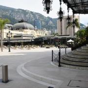 Le café de Paris et sa nouvelle terrasse vue depuis le Casino