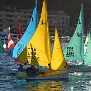 Les voiles multicolores égaient le port Hercule