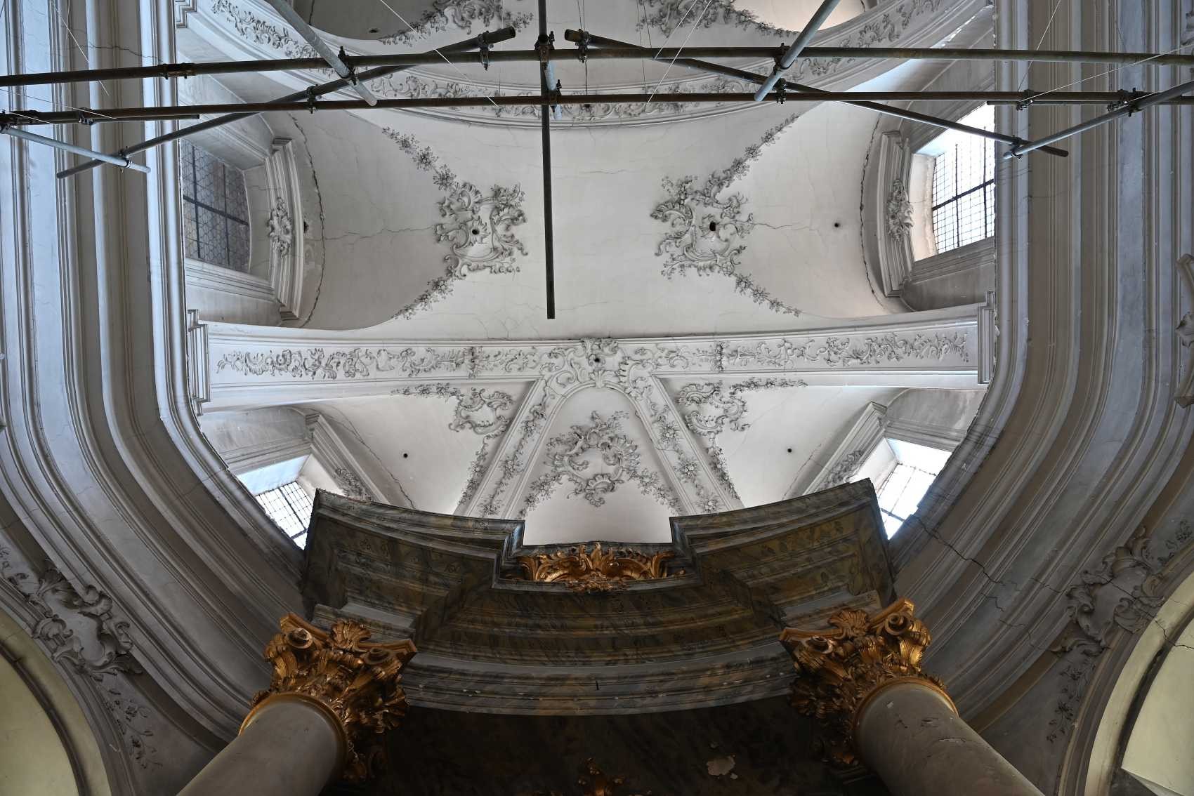 Le plafond du choeur