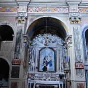 Chapelle latérale nord avec un tableau plein de tendresse