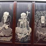 ...à celles peintes par Ding Guanpeng (1708-1771)