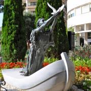 ...à l'entrée duquel, au IVe siècle vint s'échouer le frêle esquif...