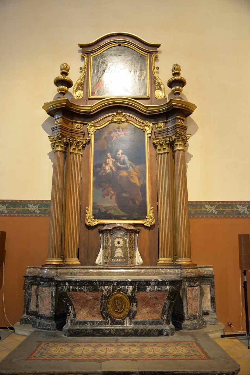 Ancien autel secondaire