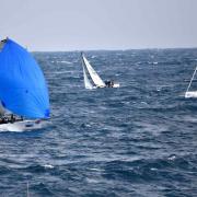 Au portant, sa surface de voile est de 56 m2