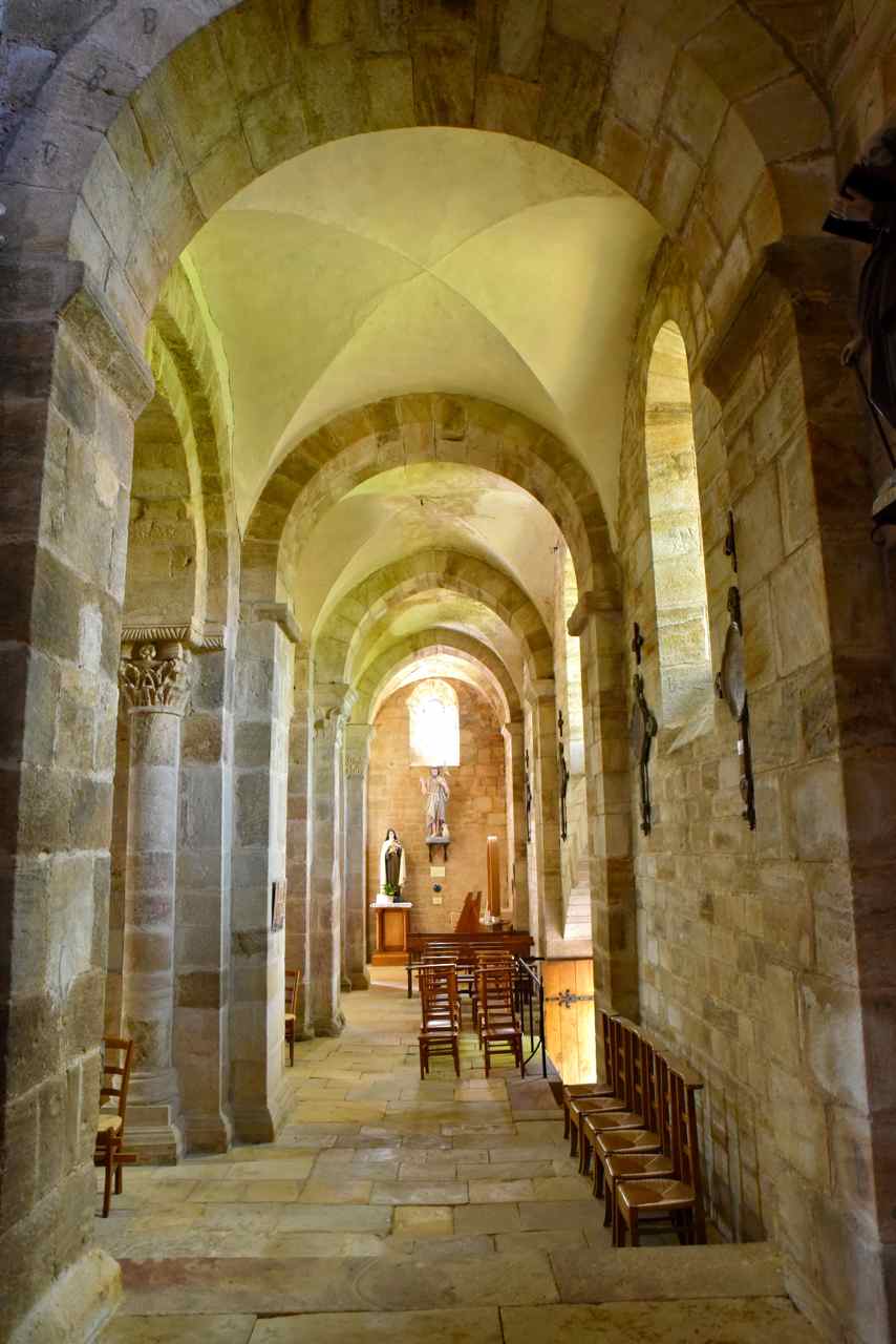 Bas-côté nord vu depuis le transept