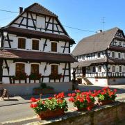 Bel ensemble de maisons à pans de bois