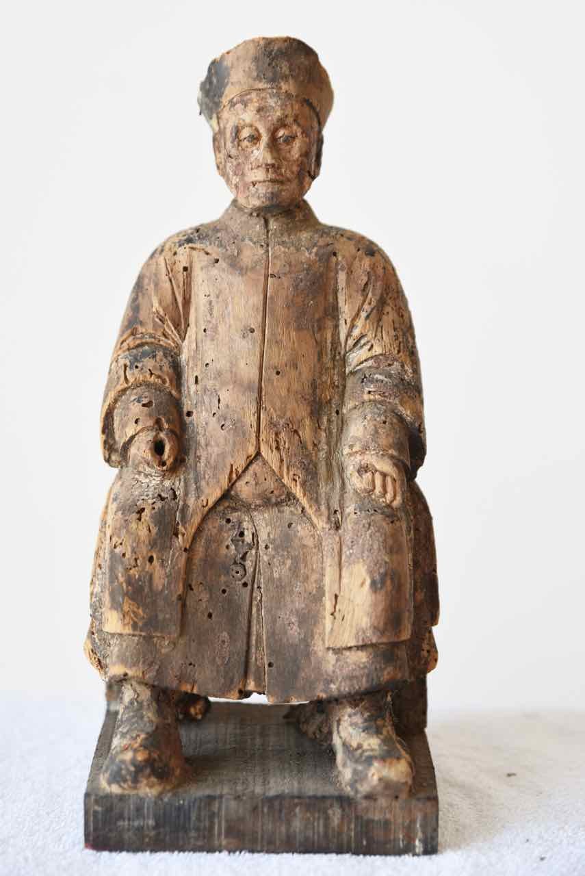 Bhadrasana la position paisible