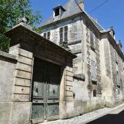 Cette maison bourgeoise mériterait d'être rénovée