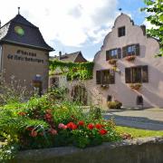 Château de Reichenstein et une maison Renaissance du XVI° siècle