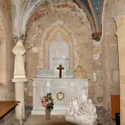 Dans la chapelle nord se trouve une Piéta du XIX° siècle