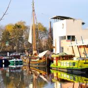 Le port de plaisance du canal de Colmar et sa capitainerie