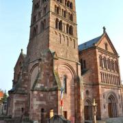 L'antique clocher qui fait 