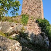 Husseren les Châteaux, château Weckmund du XI° siècle