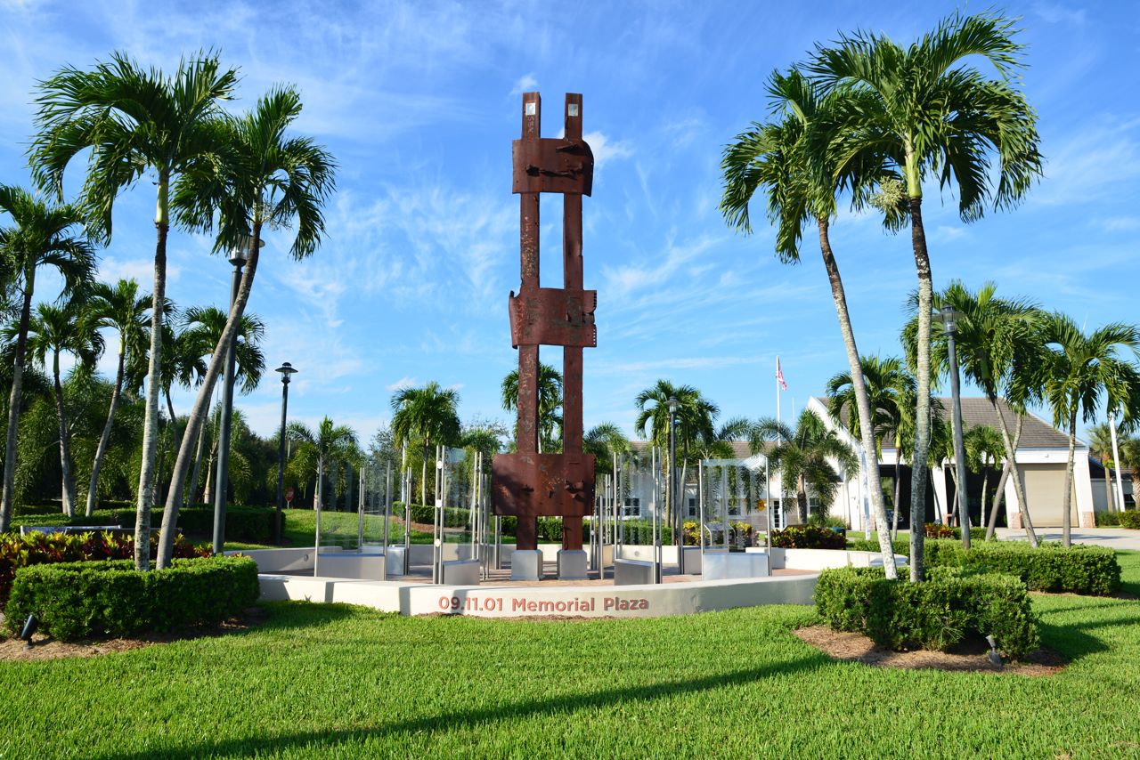 Le mémorial de l'attentat du 11/09/2001 de New-YorK à Palm Beach Gardens