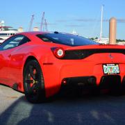 Palm Beach, Ferrari 458 spéciale A, 605 cv, 325 km/h