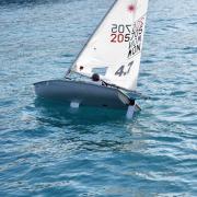 La voile fait 7,06 m2