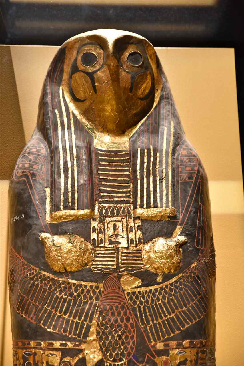 Intérieur du cercueil du pharaon Chéchonq II-XXII° dynastie-Gros plan