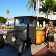 Key West, Ford transformée en bar :=)