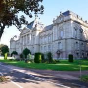 La Cour d'Appel imposant bâtiment fût érigé de 1902 à 1906