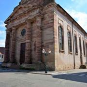 Église Saint-Etienne et sa façade néo-classique