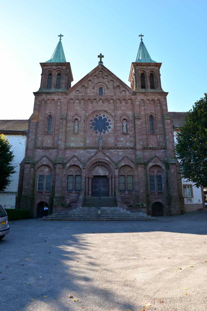 Façade de l'abbatiale Notre Dame d'Oelenberg