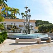 Fontaine-hommage à la Princesse Grace de Guy Lartigue (2000)