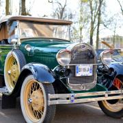 Ford Type A de 1929-Poids 1024 kg-Puissance 40 cv-Vitesse 104 km:h