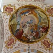 Fresque de croisée du transept :l' Assomption de Marie de1759