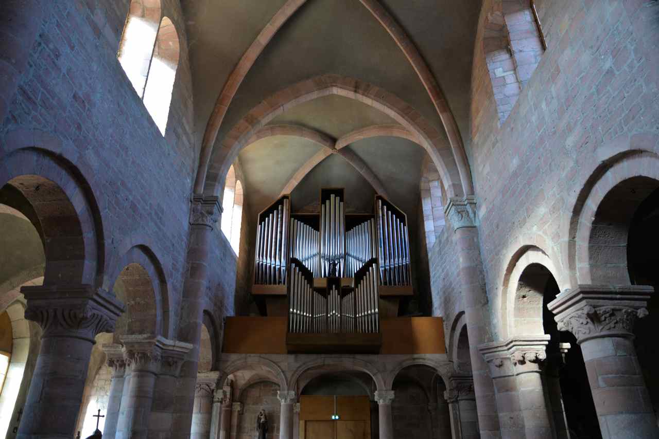 Haerpfer-Erman de Boulay construisit un nouvel orgue , inauguré en 1969