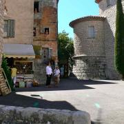 L'accès au château féodal