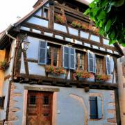 L'entrée de cette maison vigneronne se faisait au centre de celle-ci