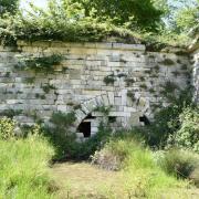 L'entrée du port d'Hiers a été murée