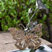 L'orchidée et le papillon Bronze de Yapa Bandara