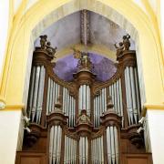 L'orgue est daté de 1783. Son facteur est François-Henri Clicquot