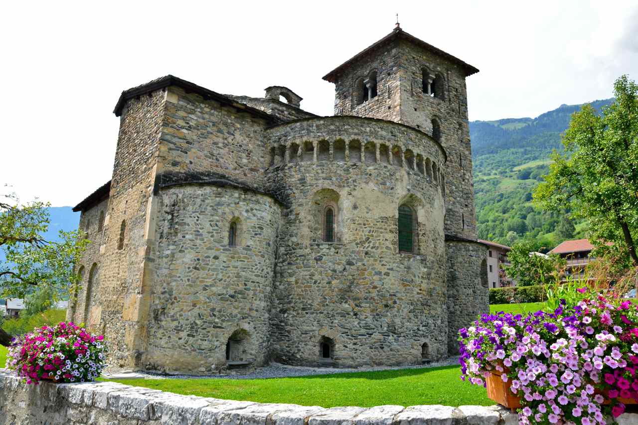 La basilique romane St Martin, d'Aime en Savoie, date du XI° siècle
