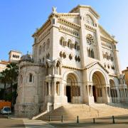 La cathédrale de Notre-Dame-Immaculée de Monaco date de 1903