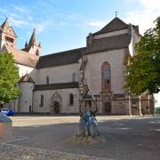 La Cathédrale Skt Stephan a été édifiée probablement du 12e au 15e siècle.