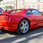 La Ferrari 355 GTS a été produite entre 1994 et 1999