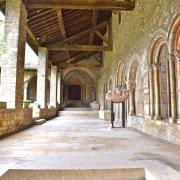 La galerie Est, moderne, a été reconstruite lors de la grande restauration