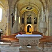 La nef, les chapelles latérales vus depuis le Choeur