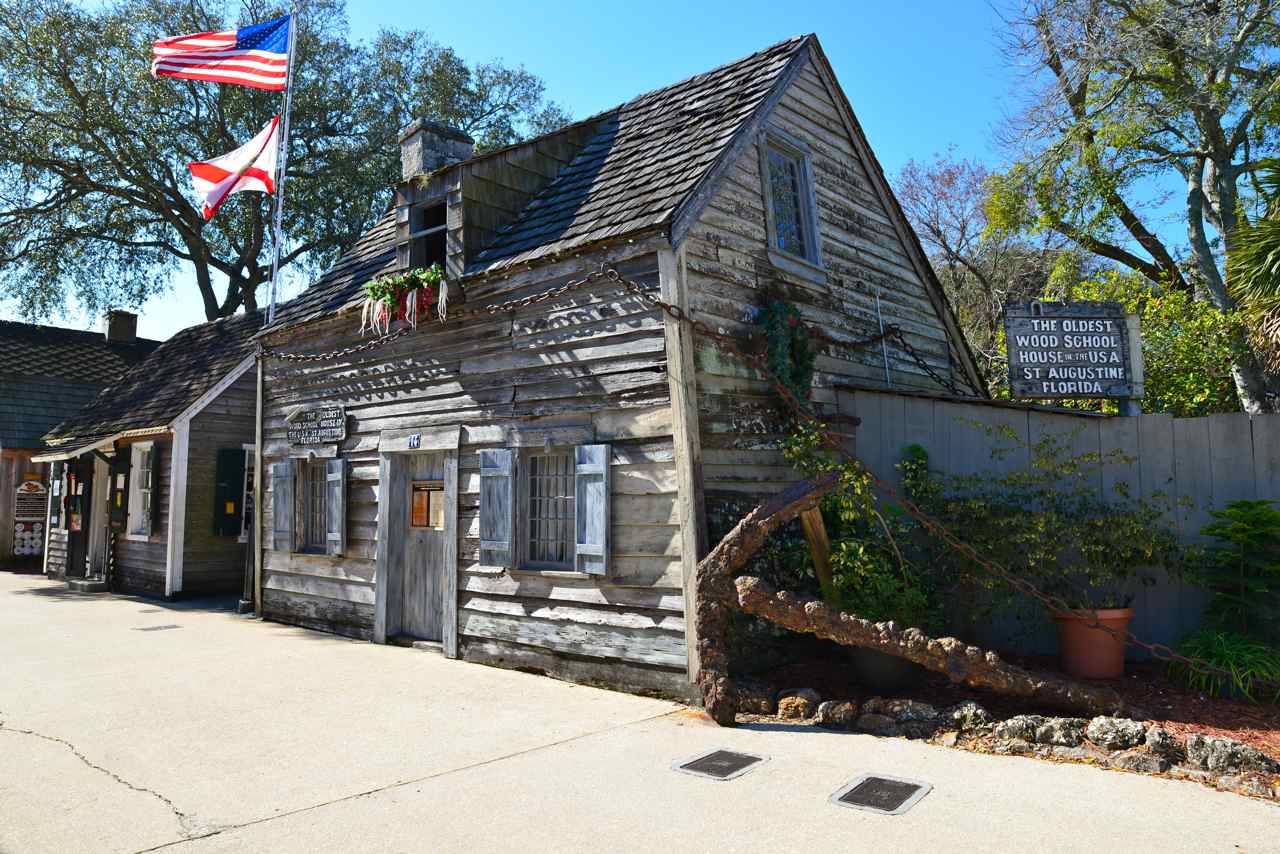La plus vieille école en bois des USA, bâtie en 1763