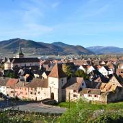 La porte du Brand vue depuis la colline éponyme...