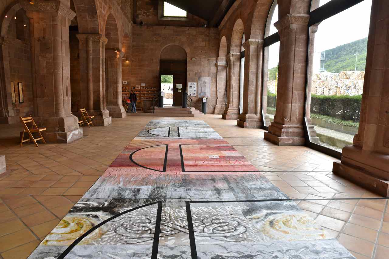 La projection des lais de lumière éclairant le passé et le présent